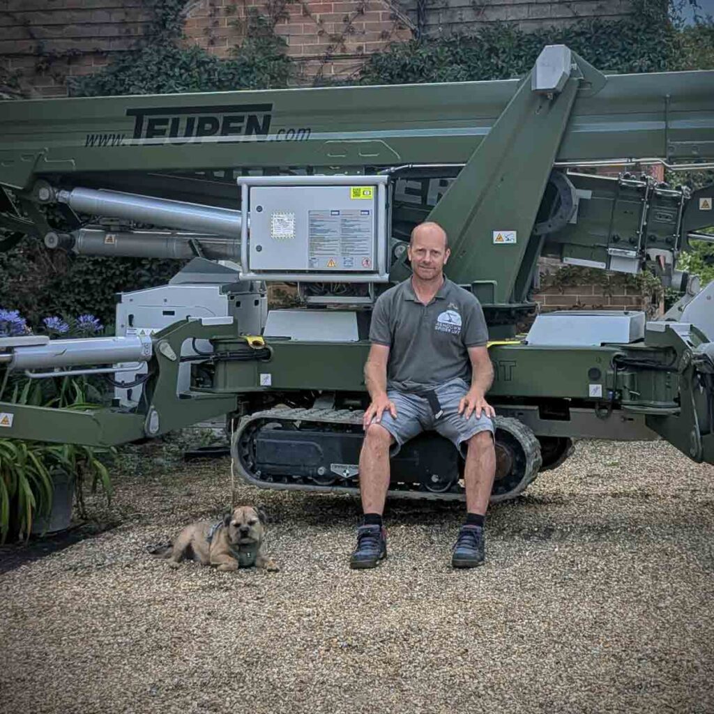 John & Rufus - the team behind Ashdown Spider Lift Hire